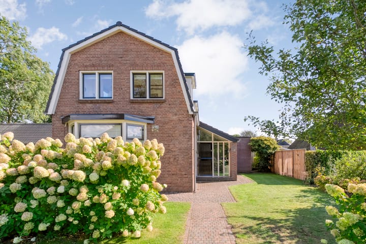 Photo 51 of Dorpsstraat 18