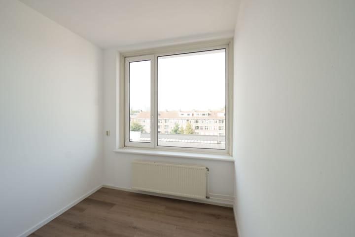 Photo 9 of Koningin Julianalaan 340