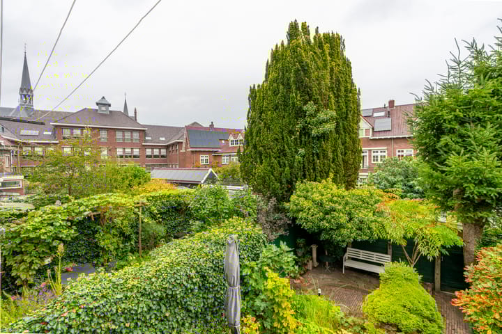 Foto 42 van Pelmolenplantsoen 6