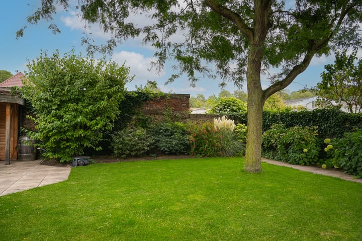 Photo 3 of Aart Robberstraat 7