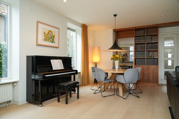 Photo 13 of Aart Robberstraat 7