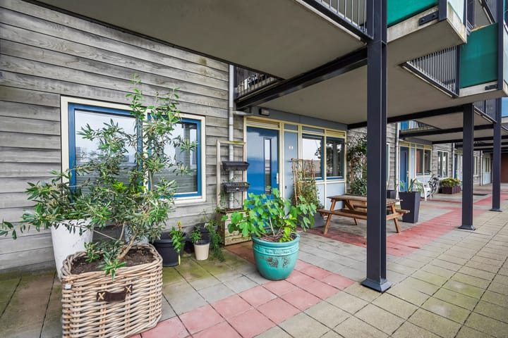 Foto 2 van Lobattostraat 51