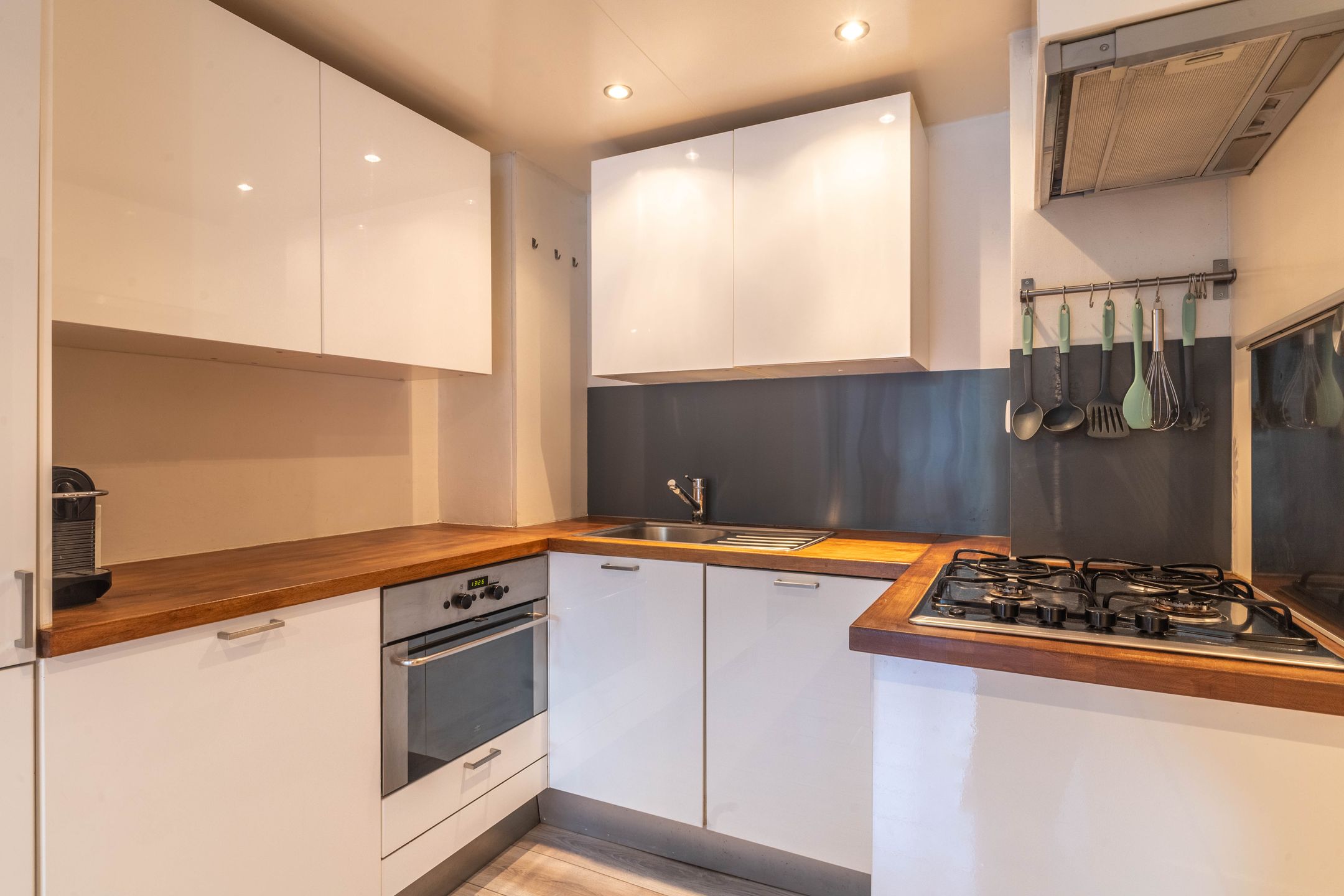 Foto 9 van Rapenburgerplein 25