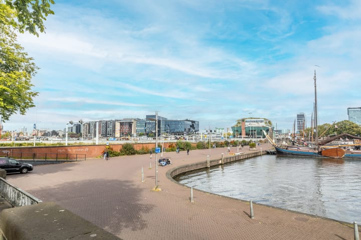 Photo 28 of Rapenburgerplein 25