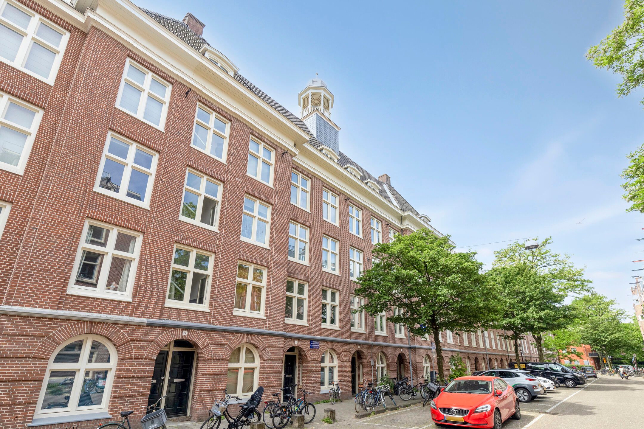 Photo 6 of Van Bossestraat 26-3