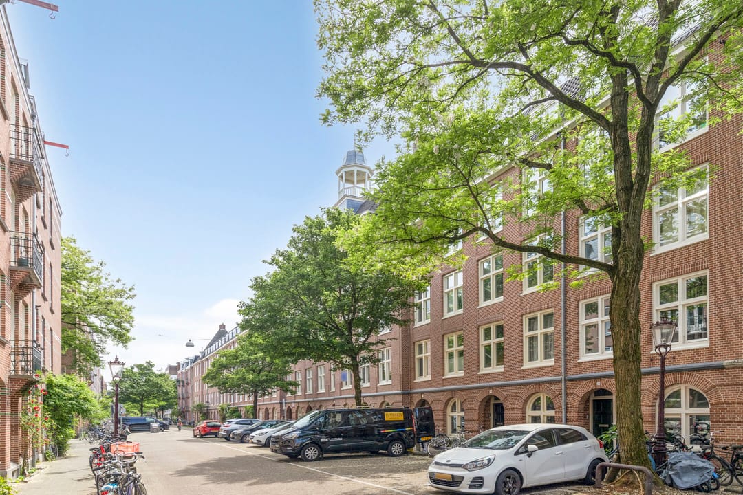 Photo 8 of Van Bossestraat 26-3