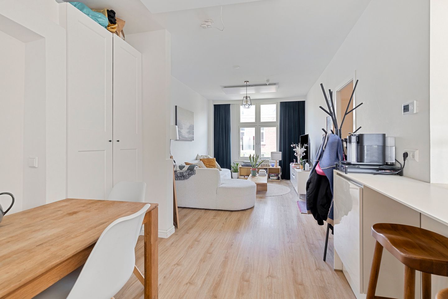 Photo 14 of Van Bossestraat 26-3