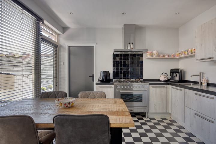 Foto 17 van Zwembadweg 21