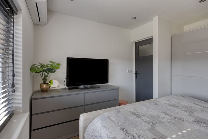 Foto 24 van Zwembadweg 21