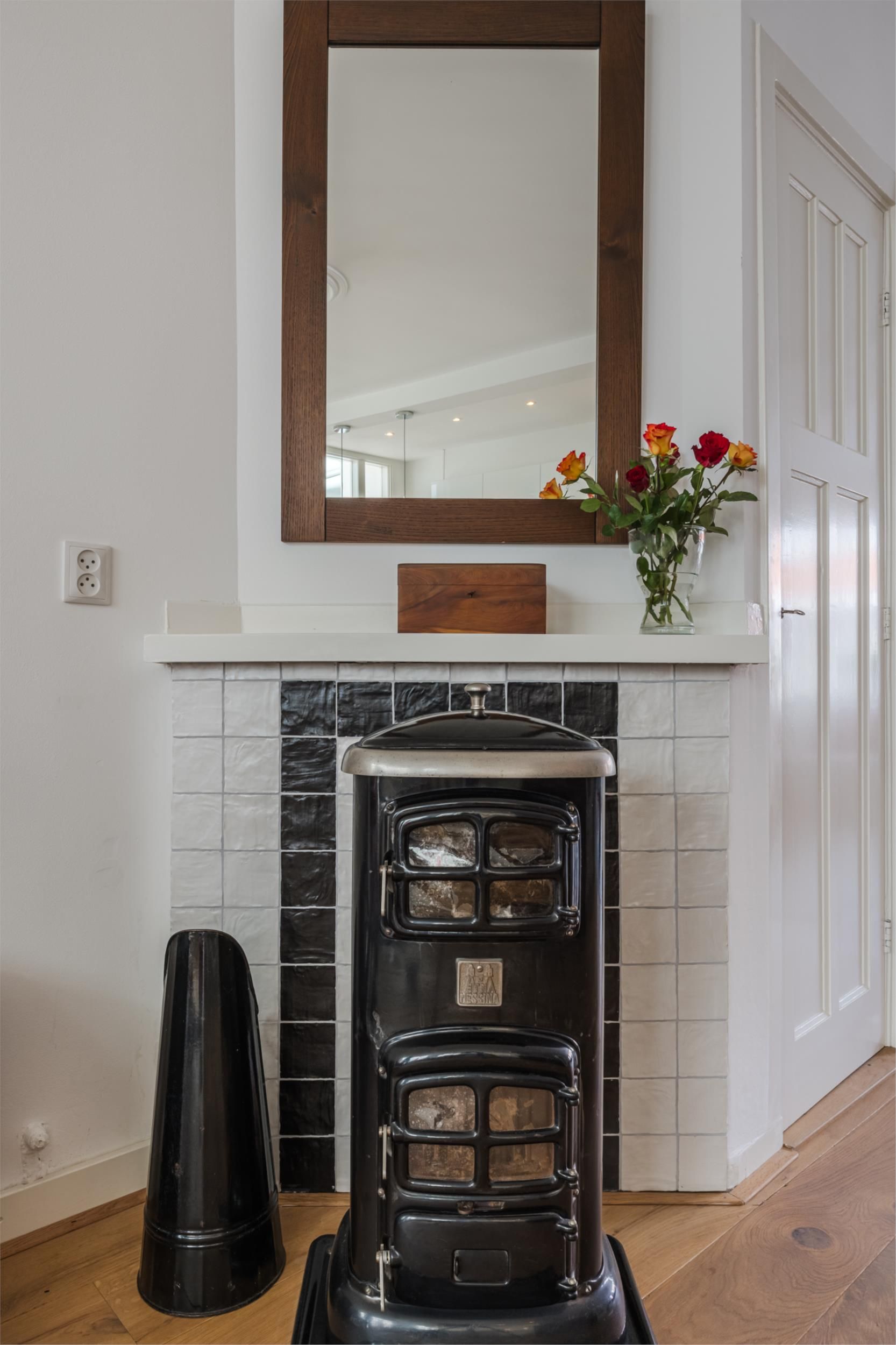 Photo 21 of Menninckstraat 54