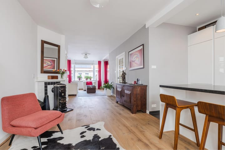 Photo 32 of Menninckstraat 54