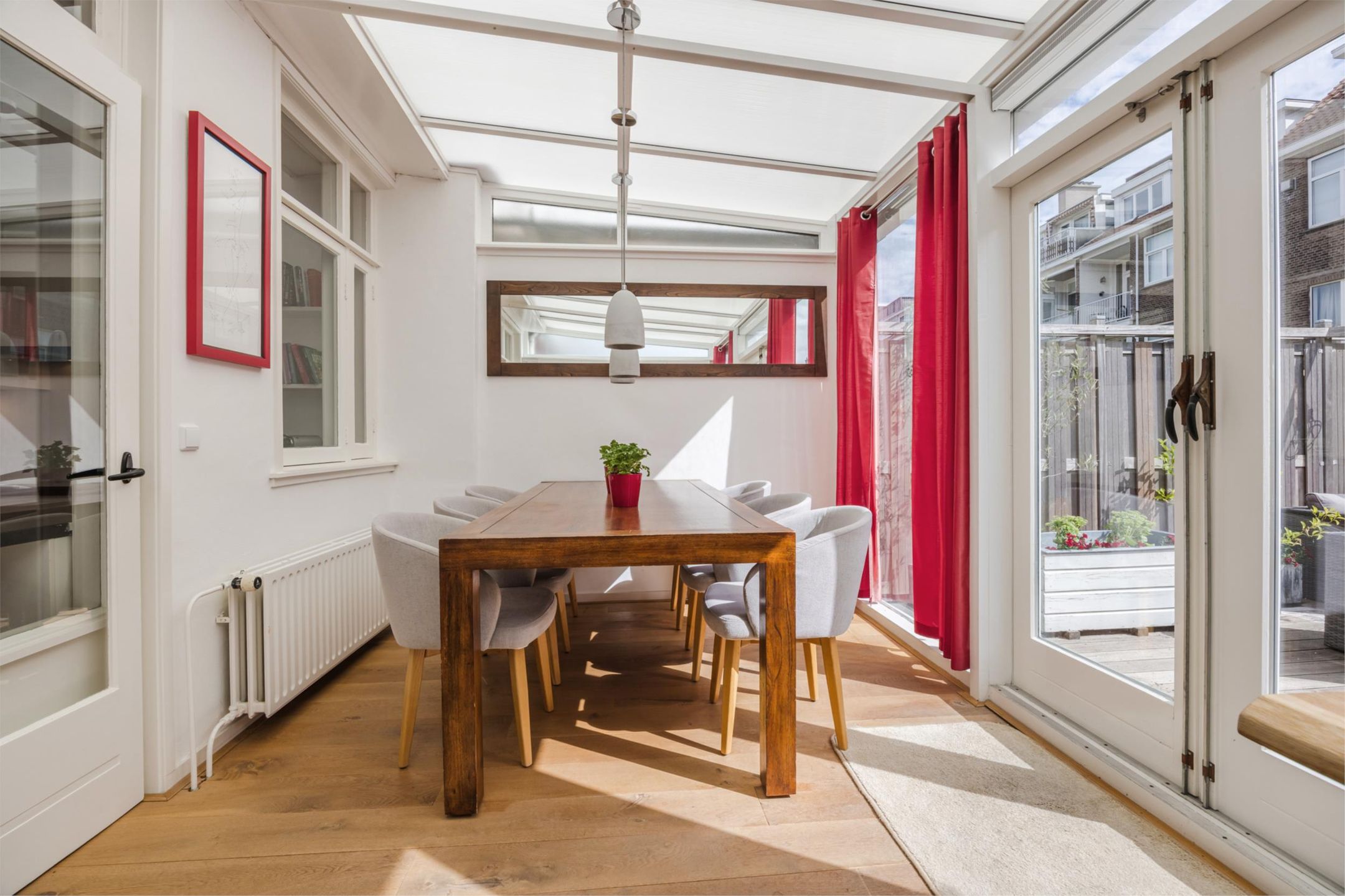 Photo 36 of Menninckstraat 54