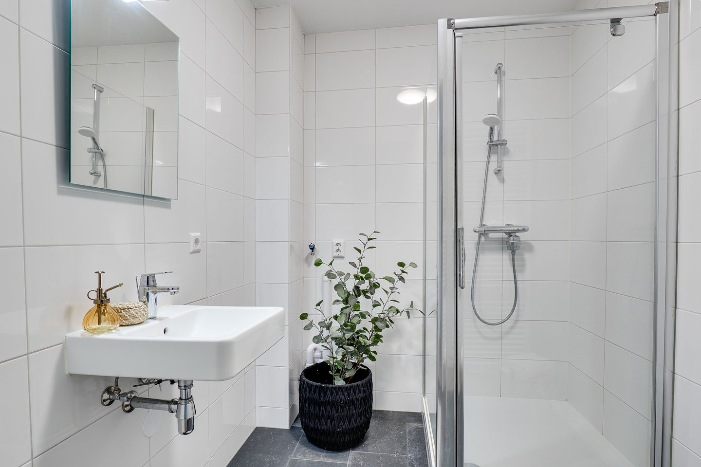 Foto 14 van Voltastraat 1-A