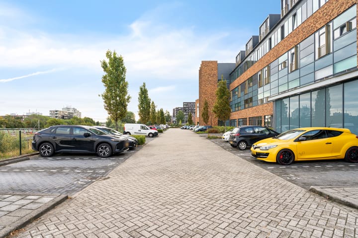 Photo 34 of Fascinatio Boulevard 890-S