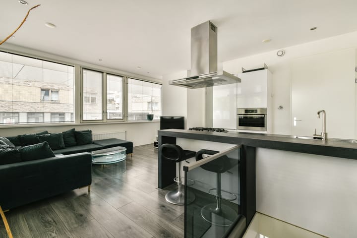 Photo 10 of Marius Bauerstraat 235-A3