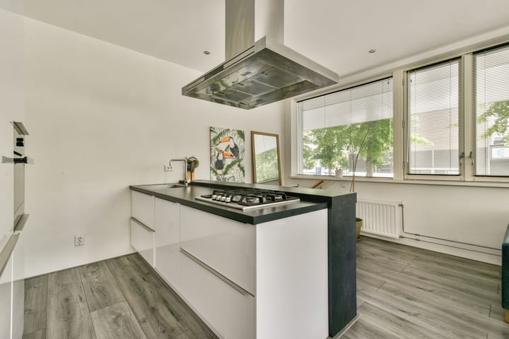 Foto 2 van Marius Bauerstraat 235-A3