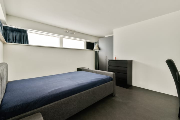 Photo 12 of Marius Bauerstraat 235-A3