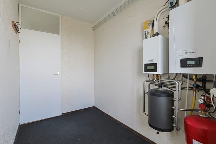 Photo 36 of Vliestroom 265