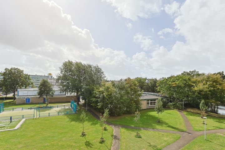 Photo 42 of Vliestroom 265