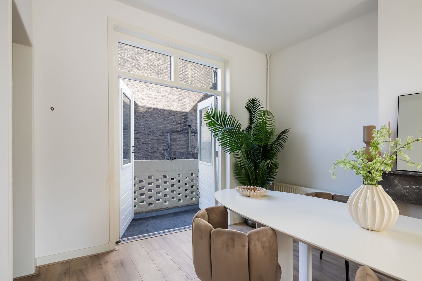 Photo 14 of Scheldestraat 1-BS