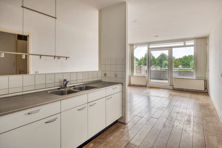 Photo 6 of Engelsmanplaat 75