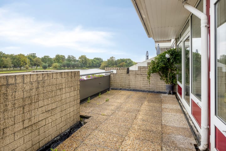 Photo 9 of Engelsmanplaat 75