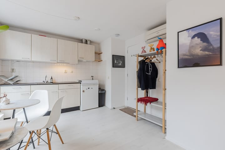 Photo 7 of Kinkerstraat 51-A1