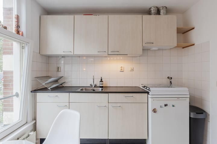 Photo 10 of Kinkerstraat 51-A1