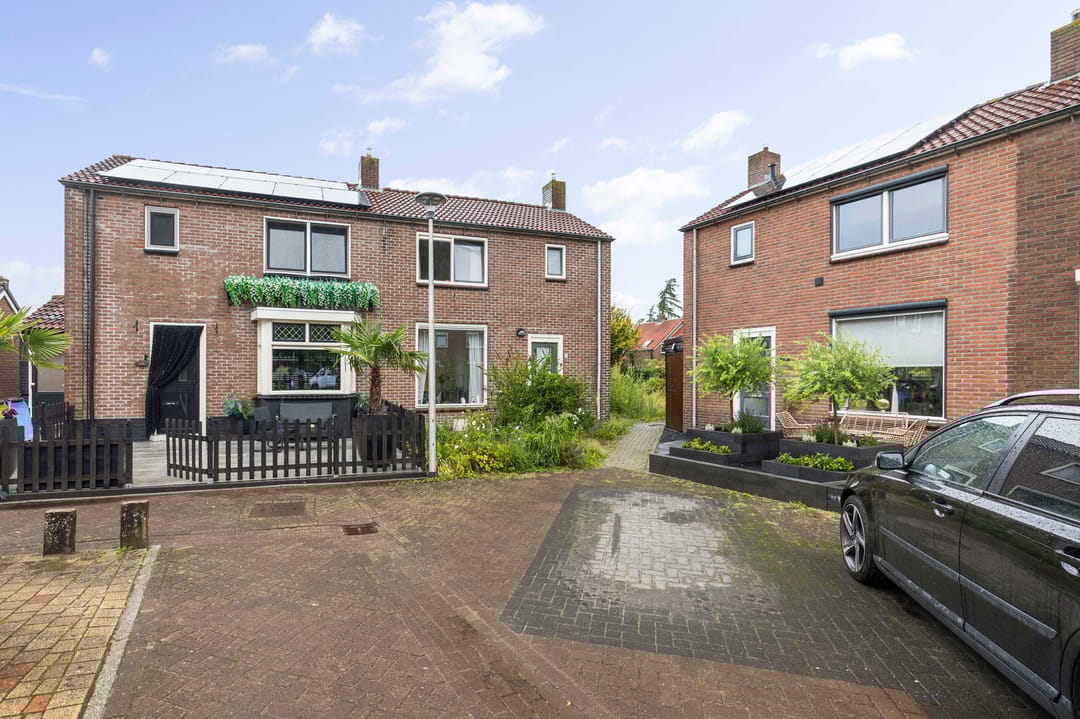 Photo 2 of Prinses Margrietstraat 17