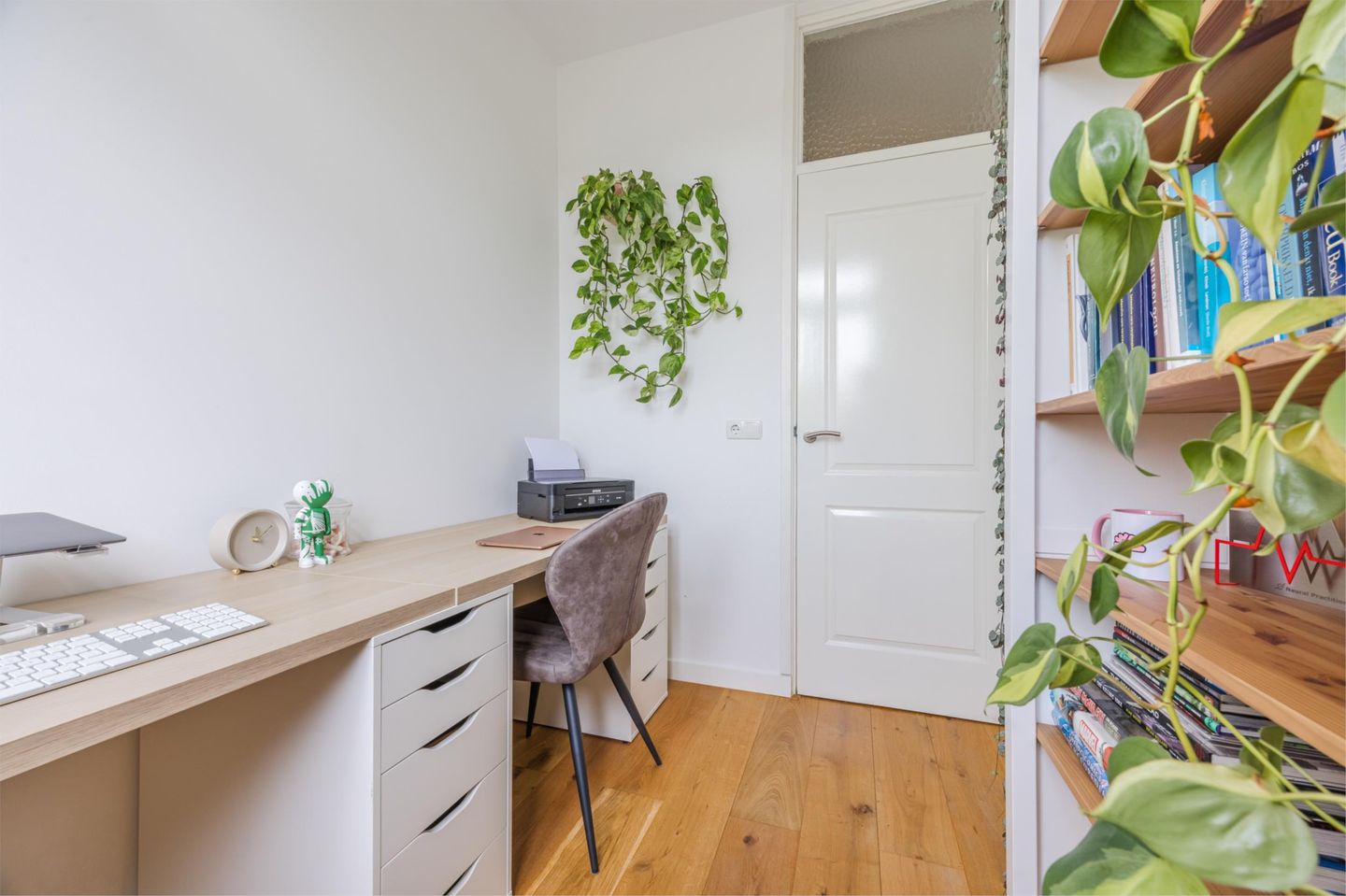 Foto 25 van Prinses Margrietlaan 42-B