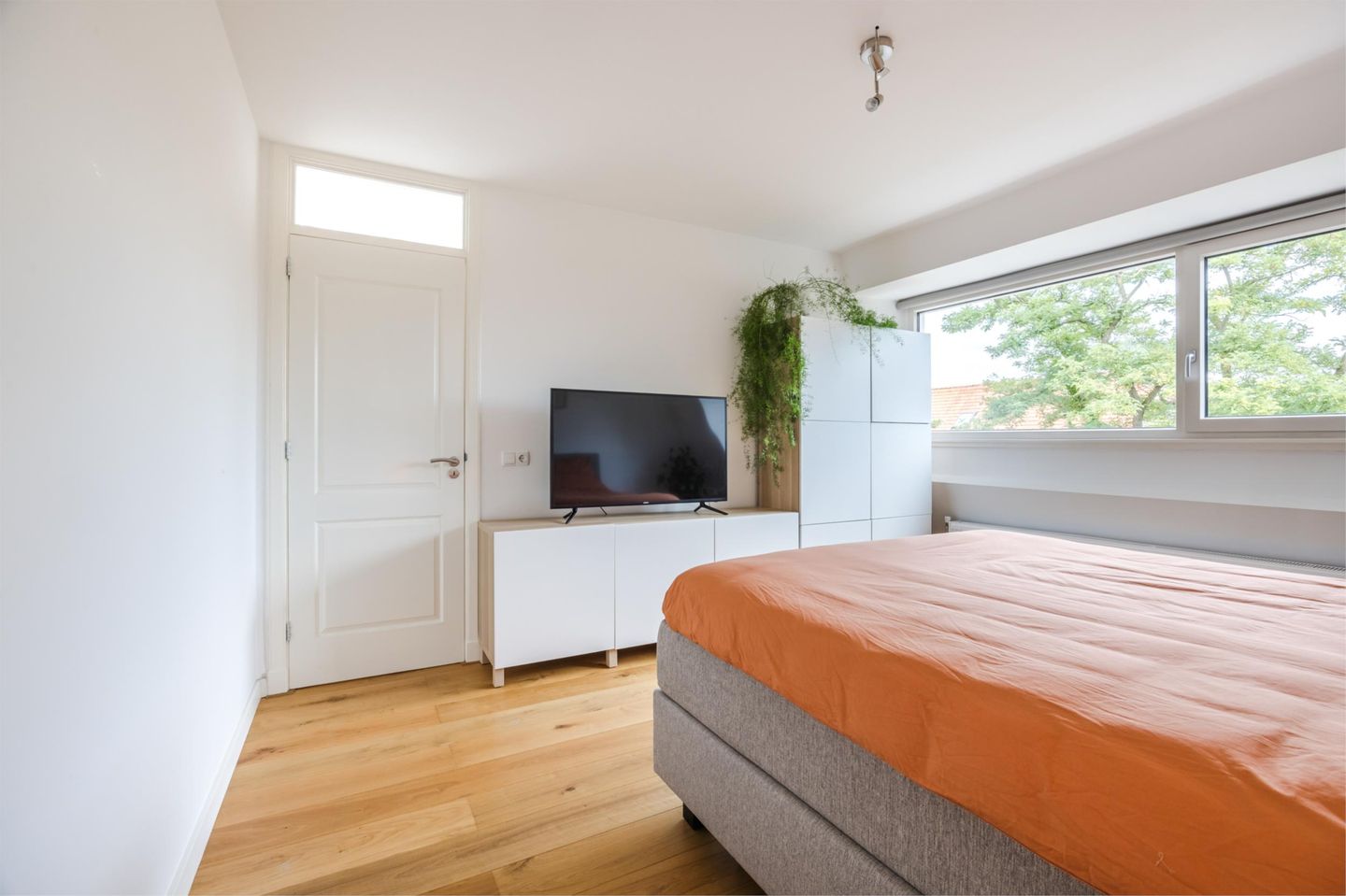 Foto 29 van Prinses Margrietlaan 42-B