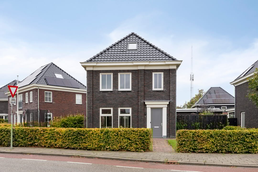 Photo 38 of Oosteinderweg 5