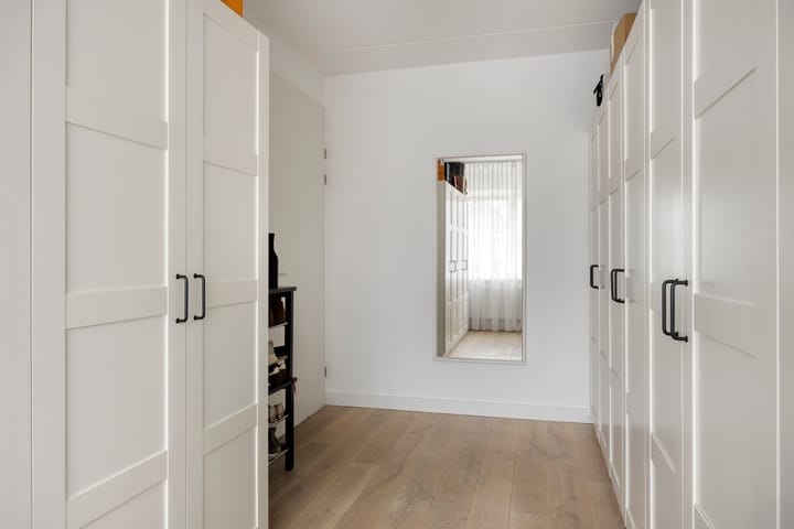 Foto 25 van Oosteinderweg 5