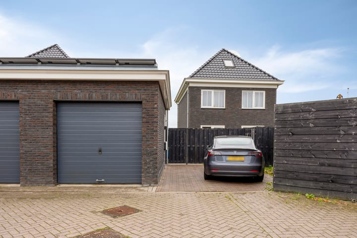 Foto 2 van Oosteinderweg 5