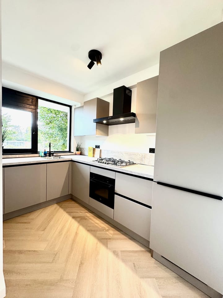 Foto 1 van Burgemeester Caan van Necklaan 122