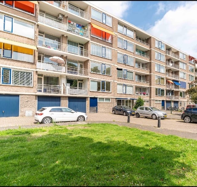 Foto 11 van Burgemeester Caan van Necklaan 122