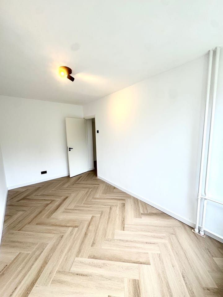 Foto 24 van Burgemeester Caan van Necklaan 122