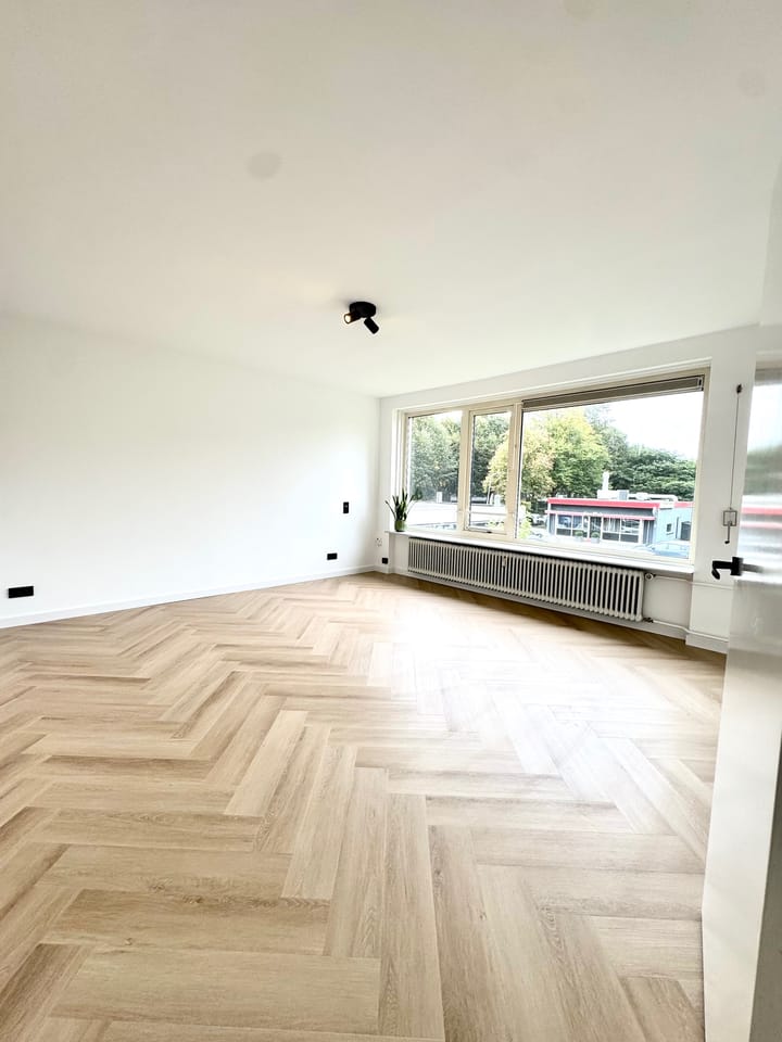 Foto 16 van Burgemeester Caan van Necklaan 122