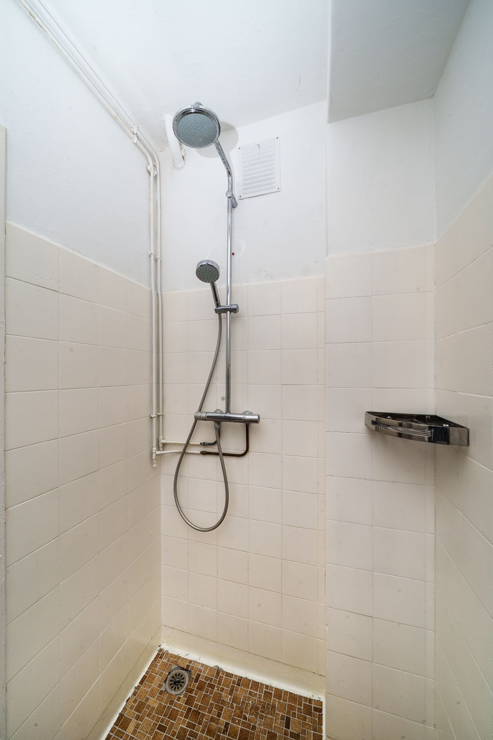 Foto 21 van Suze Groeneweglaan 135