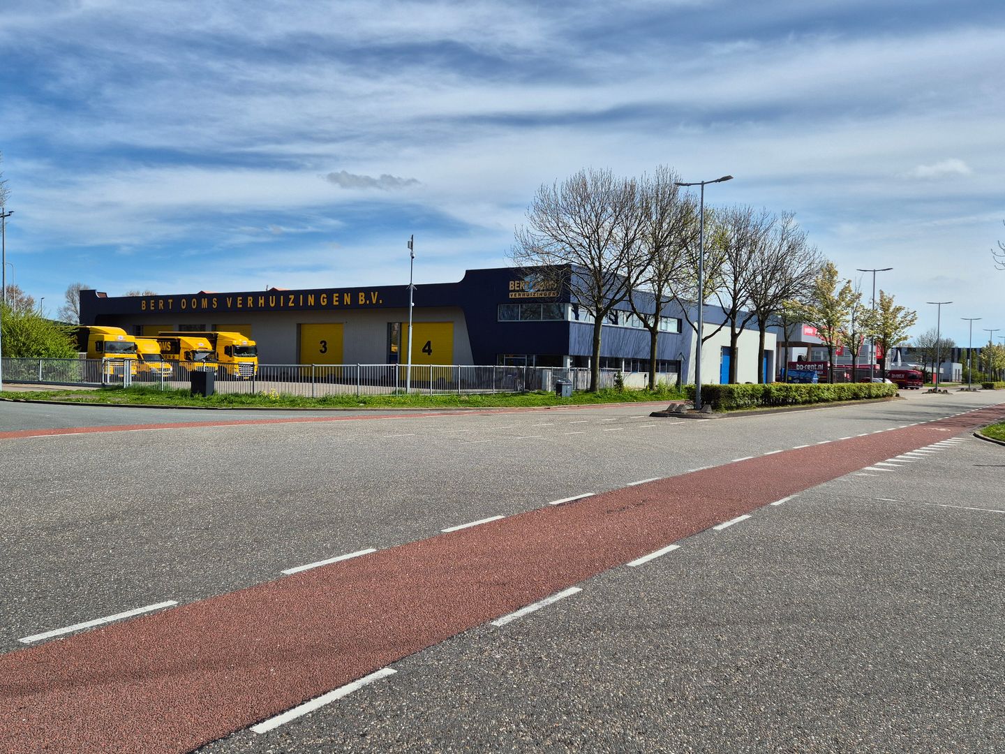 View photo 2 of Neutronweg 5-F