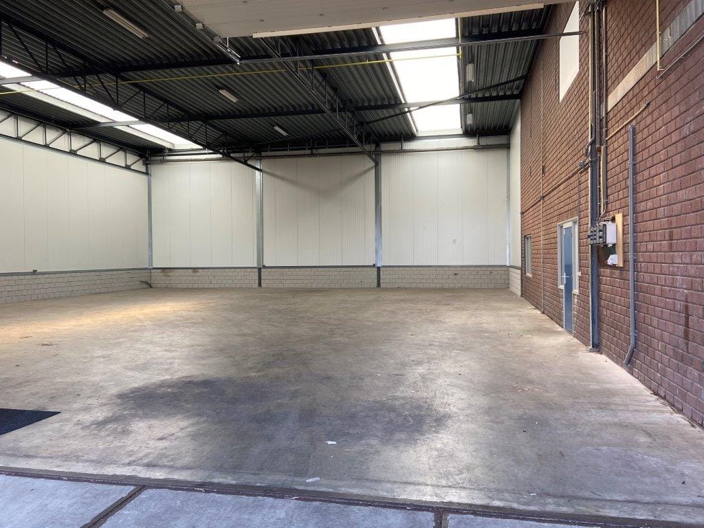 View photo 3 of Neutronweg 5-F