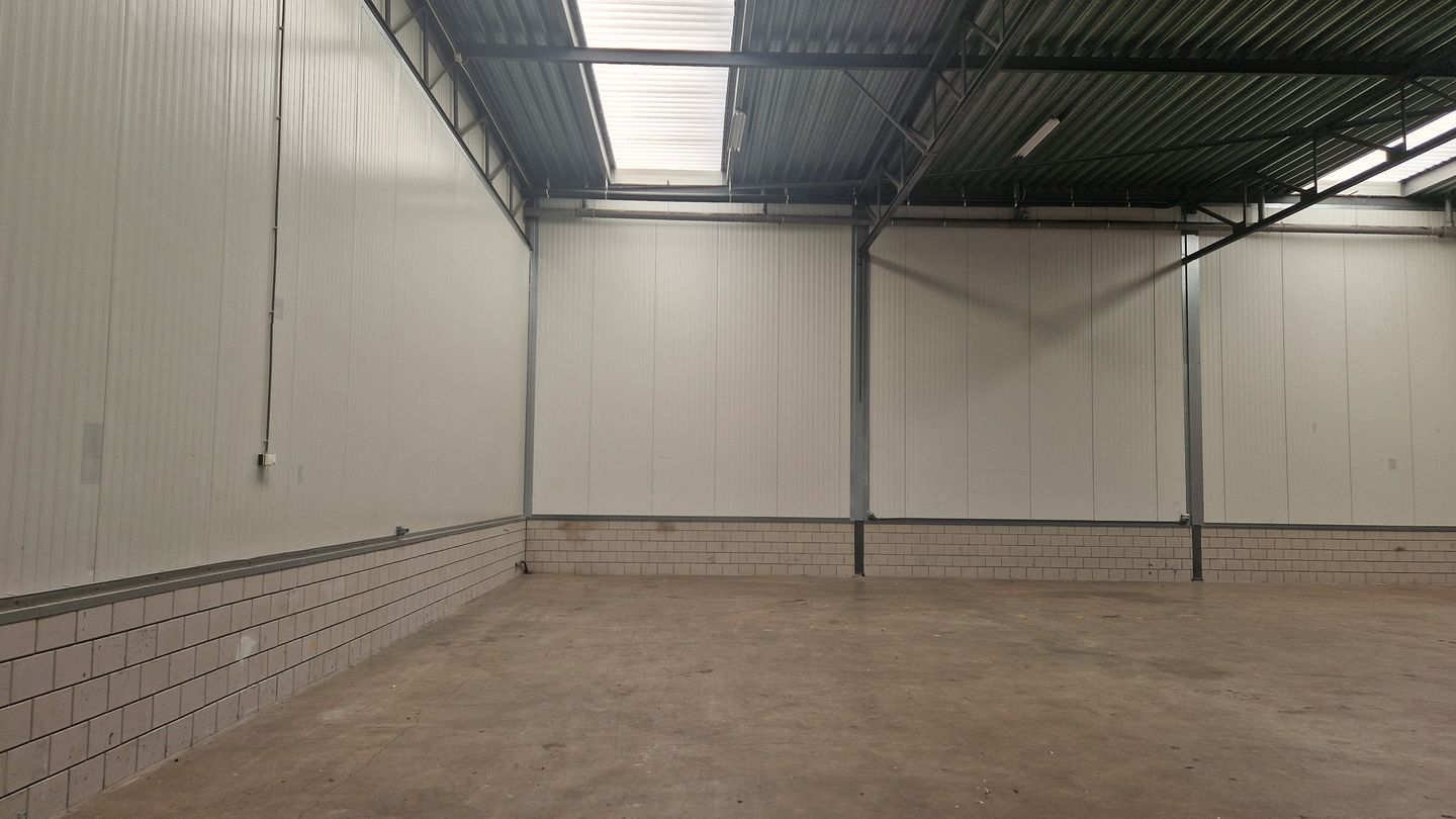 View photo 4 of Neutronweg 5-F