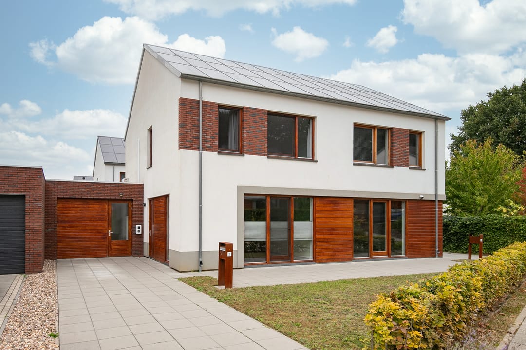 Photo 1 of Dokter Landmanstraat 3