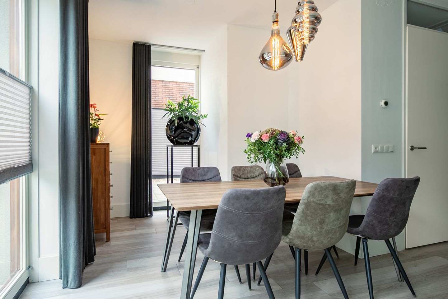 Photo 10 of Dokter Landmanstraat 3