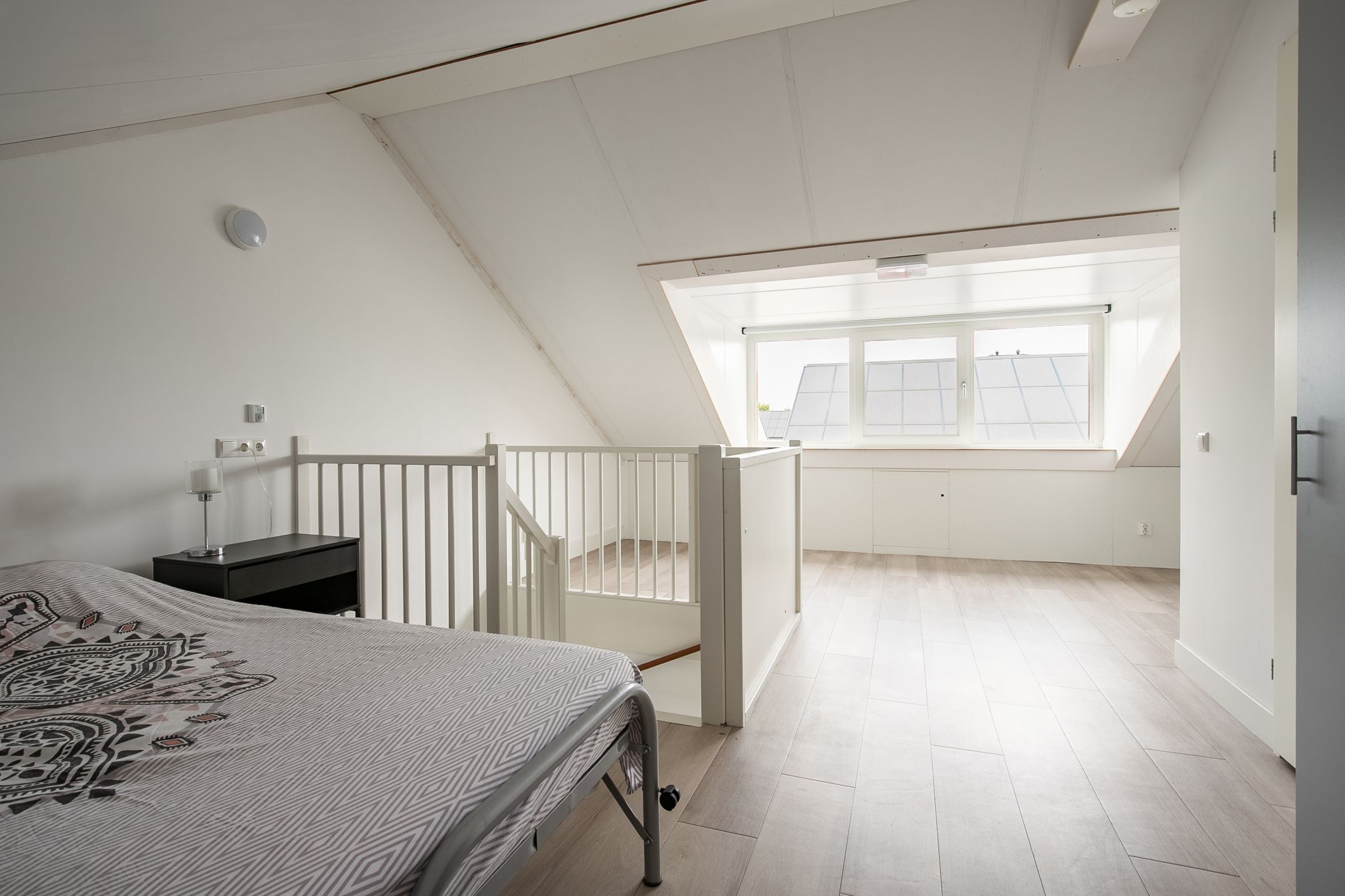 Photo 21 of Dokter Landmanstraat 3