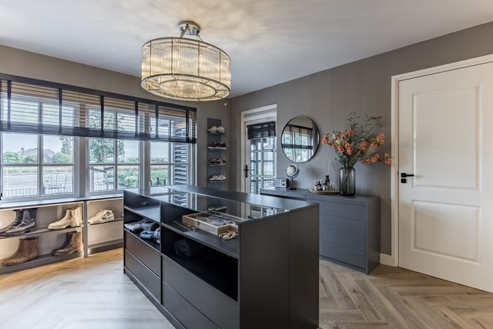 Photo 18 of Halve Raak 49