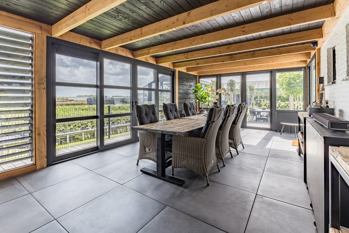 Photo 25 of Halve Raak 49