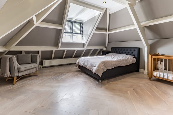 Photo 35 of Halve Raak 49