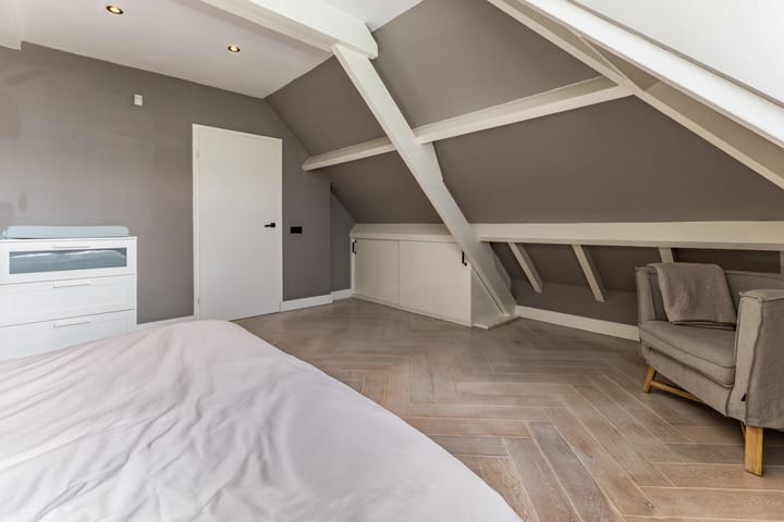 Photo 36 of Halve Raak 49