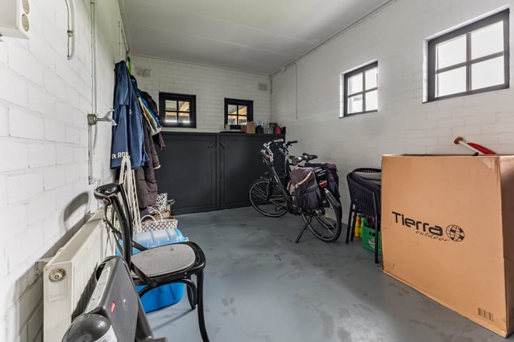 Photo 51 of Halve Raak 49